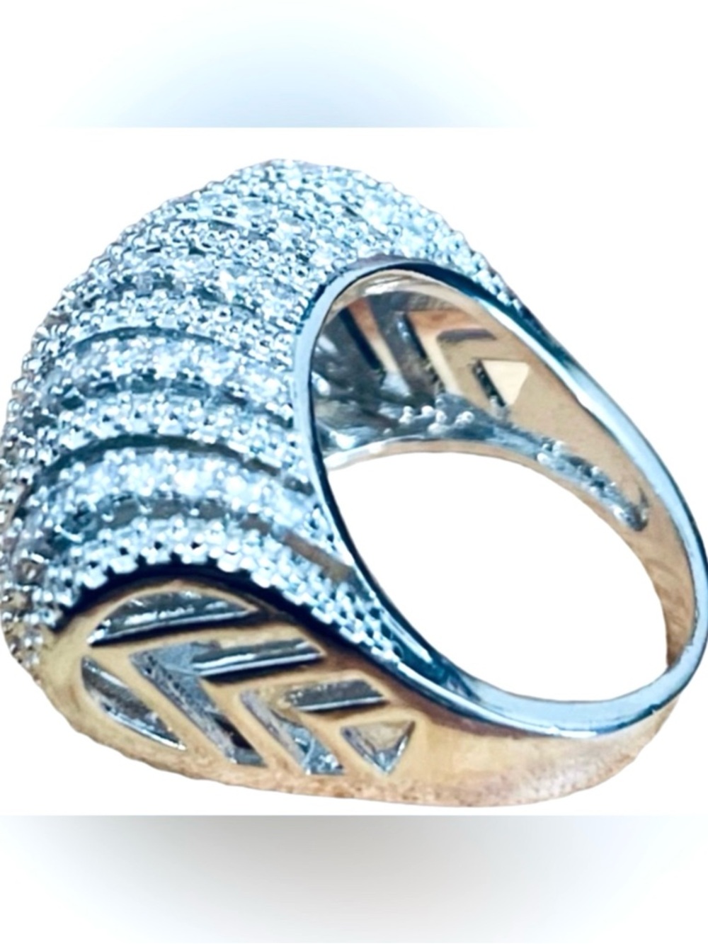 Pavé CZ Chunky Ribbed Dome Statement Ring 18K White Gold Filled AAA CZs NWOT